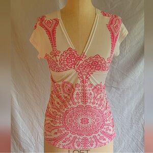 Elegant Pink and White Short Sleeve Top